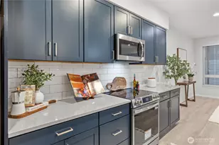 13628 Manor Way, Lynnwood, WA 98087 - Photo 8