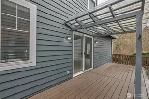 25123 Roberts Dr, Black Diamond, WA 98010 - Photo 6