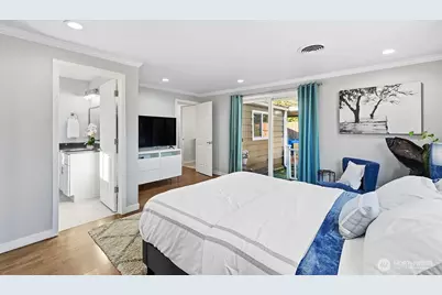 15812 30 Avenue NE, Shoreline, WA 98155 - Photo 12