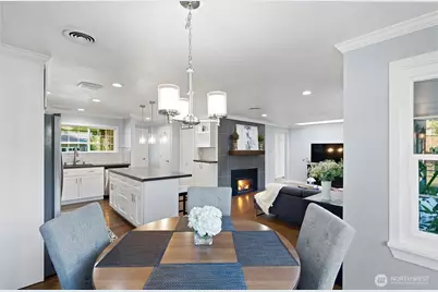 15812 30 Avenue NE, Shoreline, WA 98155 - Photo 8