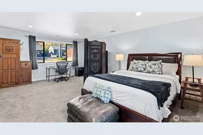 15812 30 Avenue NE, Shoreline, WA 98155 - Photo 18