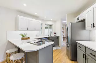 201 Rainier Ln, Port Ludlow, WA 98365 - Photo 12