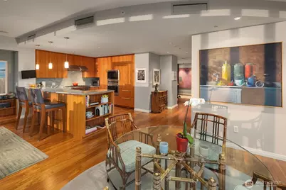 10700 NE 4th Street #3016, Bellevue, WA 98004 - Photo 6