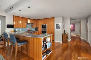 10700 NE 4th St, Bellevue, WA 98004 - Photo 6
