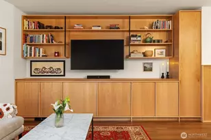 2504 Western Ave, Seattle, WA 98121 - Photo 4