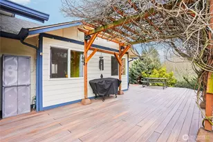 9509 237th St E, Graham, WA 98338 - Photo 4