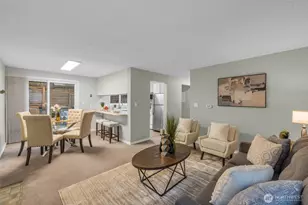 11401 Roosevelt Way NE, Seattle, WA 98125 - Photo 16