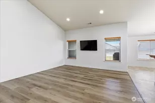 1341 E Landon St, Moses Lake, WA 98837 - Photo 6