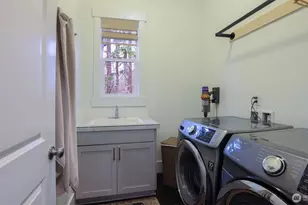 629 Field Pl NE, Renton, WA 98059 - Photo 6