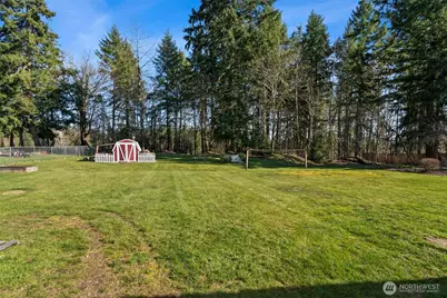 15112 Champion Estates Drive SE, Yelm, WA 98597 - Photo 32