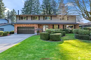 8902 Park Ridge Dr W, University Place, WA 98467 - Photo 2