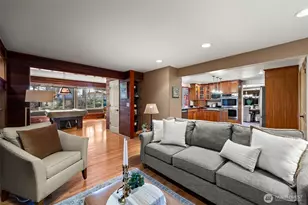 8902 Park Ridge Dr W, University Place, WA 98467 - Photo 12