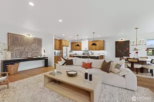 2031 E 9th St, La Center, WA 98629 - Photo 8