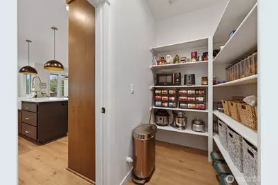 2031 E 9th Street, La Center, WA 98629 - Photo 16