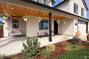 2031 E 9th St, La Center, WA 98629 - Photo 4