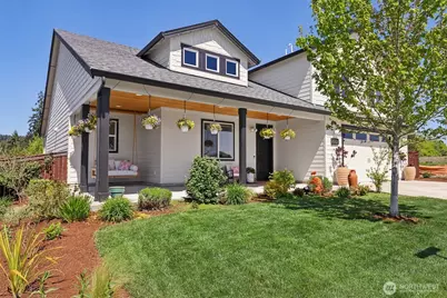 2031 E 9th Street, La Center, WA 98629 - Photo 2