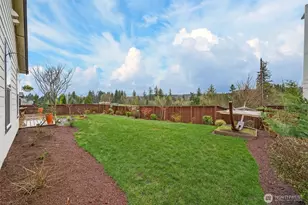 2031 E 9th St, La Center, WA 98629 - Photo 36