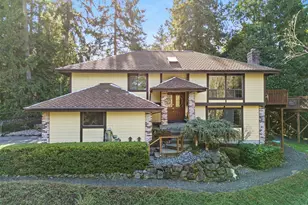 7861 NE University Point Circle NE, Bremerton, WA 98311 - Photo 30