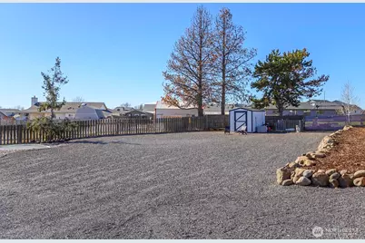 326 N Clark Road, Moses Lake, WA 98837 - Photo 36