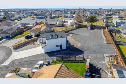 326 N Clark Road, Moses Lake, WA 98837 - Photo 30
