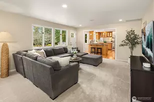 18605 NE 191st St, Woodinville, WA 98077 - Photo 16