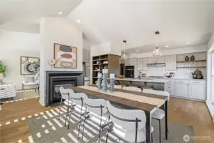 2425 33rd Ave W, Seattle, WA 98199 - Photo 10