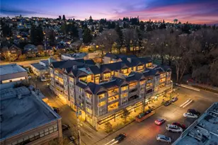 2425 33rd Ave W, Seattle, WA 98199 - Photo 36