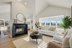 2425 33rd Ave W, Seattle, WA 98199 - Photo 6