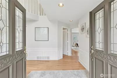 8309 127th Place SE, Newcastle, WA 98056 - Photo 2