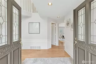 8309 127th Pl SE, Newcastle, WA 98056 - Photo 2