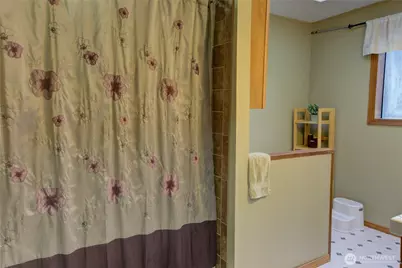 8311 NE 175th Street, Kenmore, WA 98028 - Photo 8