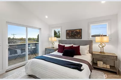 8001 25th Avenue NW, Seattle, WA 98117 - Photo 30