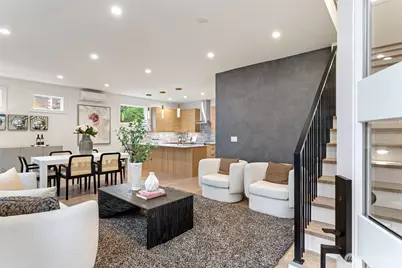 8001 25th Avenue NW, Seattle, WA 98117 - Photo 4