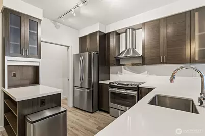 1760 NW 56th St #322, Seattle, WA 98107 - Photo 6