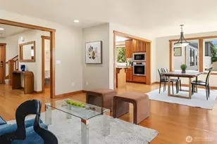 11226 NE 67th St, Kirkland, WA 98033 - Photo 8