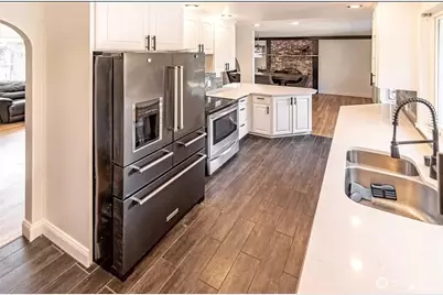 1810 S 261st Place, Des Moines, WA 98198 - Photo 10