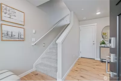 14424 Madison Way #E5, Lynnwood, WA 98087 - Photo 2