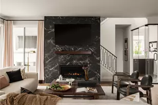 13709 SE 85th St, Newcastle, WA 98059 - Photo 2