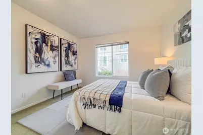 7005 Holly Park Drive S, Seattle, WA 98118 - Photo 18