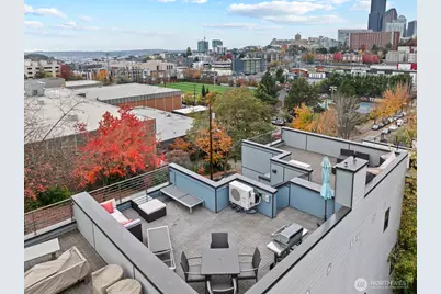 1422 E Cherry St, Seattle, WA 98122 - Photo 24
