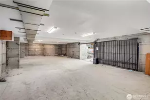 1422 E Cherry St, Seattle, WA 98122 - Photo 34