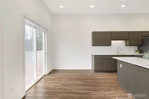 2415 NW Norwood Pl, Camas, WA 98607 - Photo 8