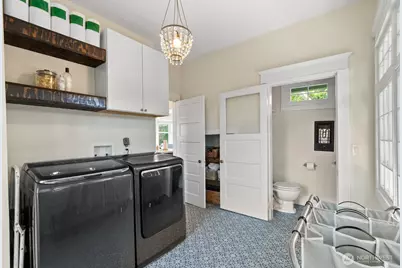 9615 57th Avenue S, Seattle, WA 98118 - Photo 16