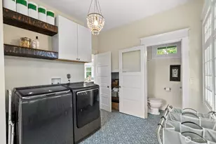 9615 57th Ave S, Seattle, WA 98118 - Photo 16