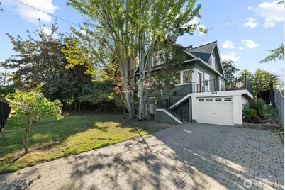 9615 57th Avenue S, Seattle, WA 98118 - Photo 4