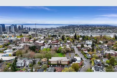 732 11th Avenue E #305, Seattle, WA 98102 - Photo 18