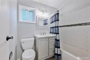 2337 W Castleman St, Longview, WA 98632 - Photo 32