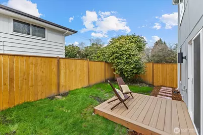 6530 18th Avenue SW #B, Seattle, WA 98106 - Photo 16