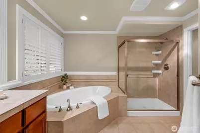 26017 SE 23rd Place, Sammamish, WA 98075 - Photo 24