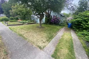 5620 40th Ave SW, Seattle, WA 98136 - Photo 2